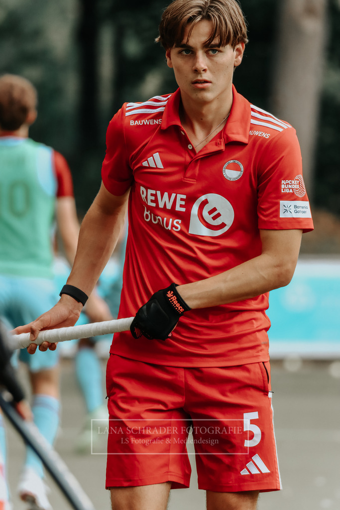 Herren_Bundesliga_02_F_RWK-UHC_21.09.25_Köln (58 von 471) | lanaschraderfotografie - Realisiert mit Pictrs.com