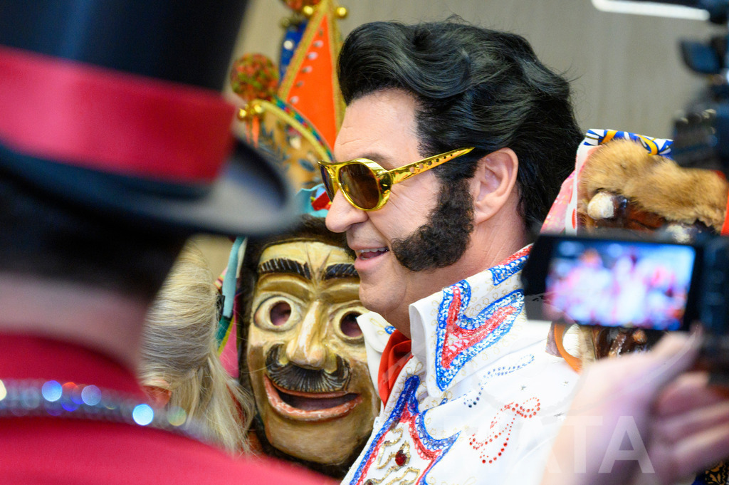 _DWI4874 | MATA IndoCon - Realized with Pictrs.com