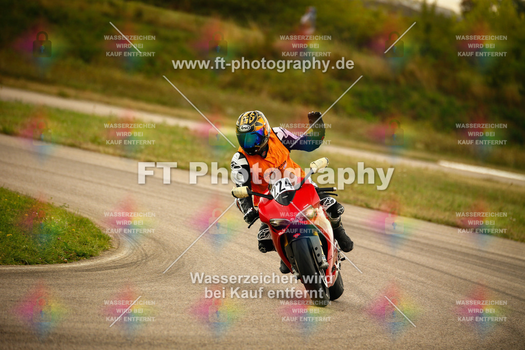 _MOT7789 | Hier findet Ihr Bilder von Touristenfahrten auf der Nürburgring Nordschleife oder von anderen Veranstaltungen die ich besucht habe. Viel Spass beim Durch Schauen 