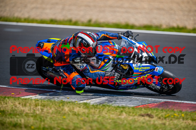 MaZZes_Fotomatrix_20230625_6021986_3277 | PRO SUPERSTOCK