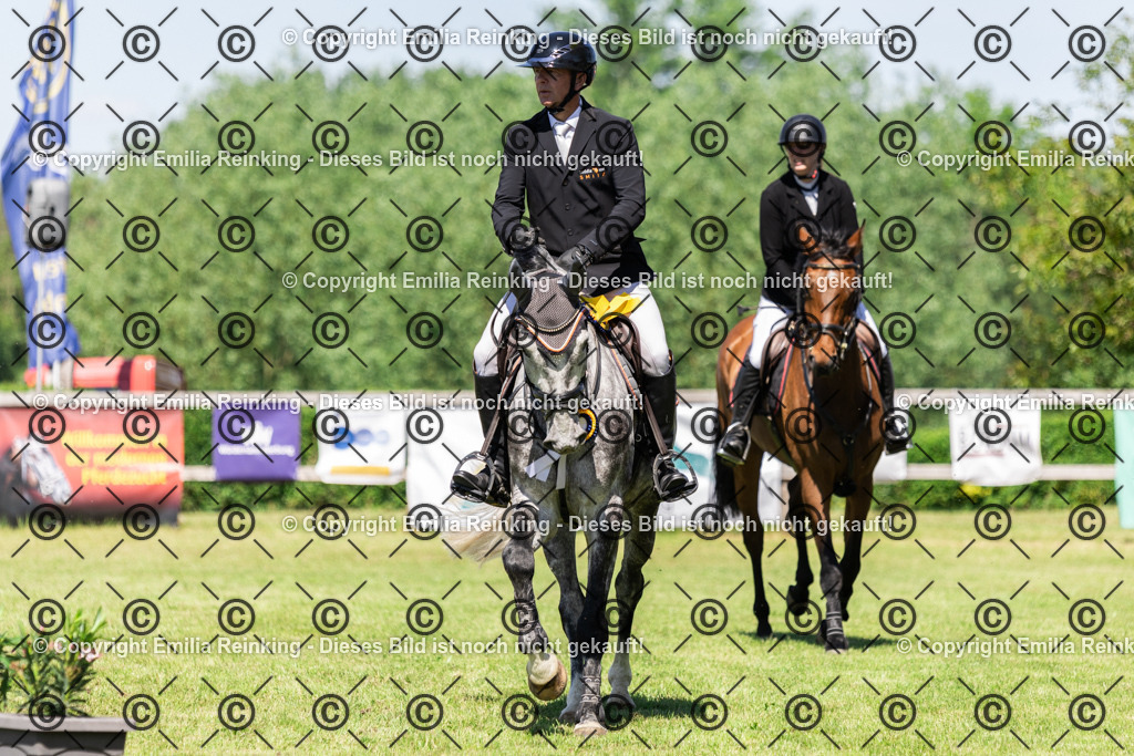 CL5A8420 | Emilia Reinking Fotografie - Realisiert mit Pictrs.com