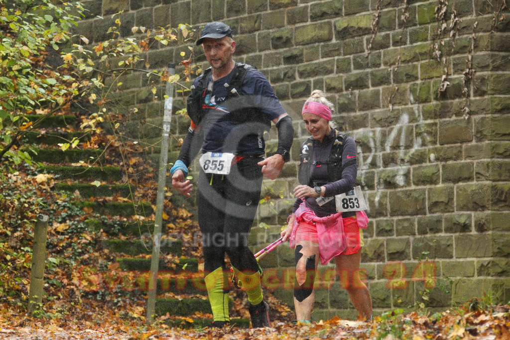 241027_1408_EV4_8782 | Sportfotografie im Rhein-Sieg Kreis, Köln, Bonn, NRW, Rheinland Pfalz, Hessen, etc. Unser Tätigkeitsfeld umfasst den Laufsport vom Volkslauf über den Marathon, Duathlon, Triathon bis zum Ultralauf wie Kölnpfad Ultra oder Schindertrail.