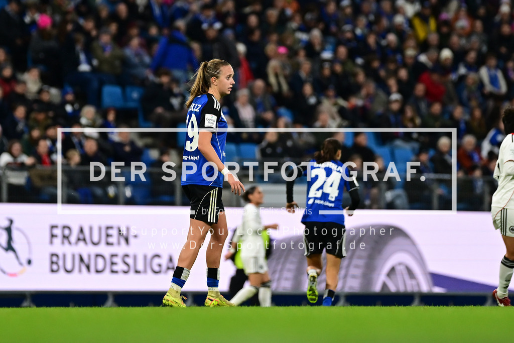 Fußball I Frauen I Saison 2025-2026 I Bundesliga I 8. Spieltag I Hamburger SV - Eintracht Frankfurt I 28424 | Der Sportfotograf. - Realisiert mit Pictrs.com