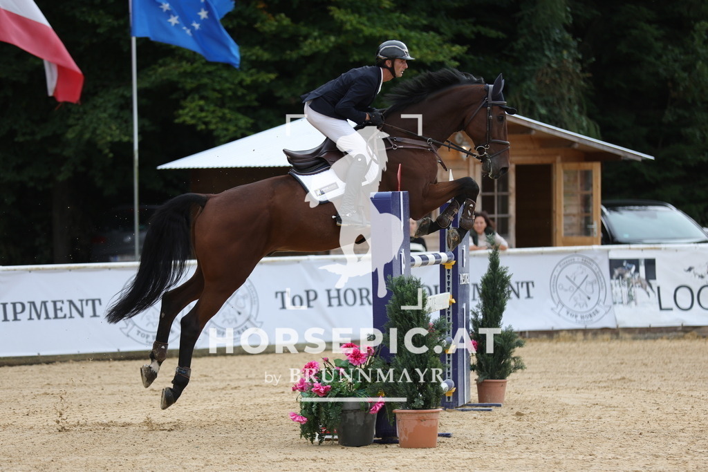 0P6A9403 | Willkommen bei Brunnmayr - Design & Fotografie – Ihrem Spezialisten für Reitturniere und Pferdeveranstaltungen in Oberösterreich, Salzburg und Bayern! Seit über 17 Jahren sind wir leidenschaftlich dabei.