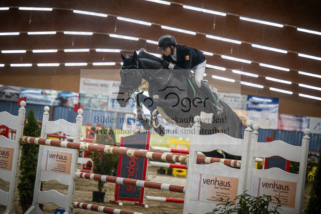 DOS_1751 | Entdecke hochwertige Reitturnierfotos von Foto Oger. Professionell, emotional und authentisch – jetzt Lieblingsmomente im Shop bestellen.Deutschlandweite Turnierfotografie. - Realisiert mit Pictrs.com