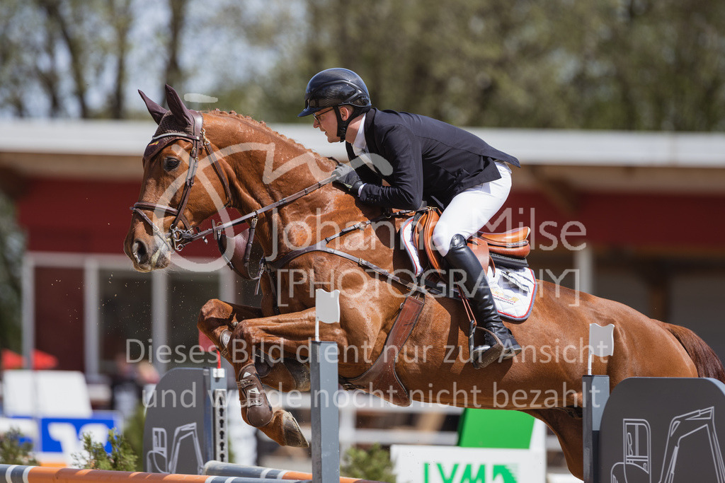 230501_SpengeW_M2St-231 | Deine schönsten Turniermomente als professionelle Fotos! Entdecke hochwertige Pferdesport-Fotografie im Online-Shop. Jetzt Fotos finden & bestellen!