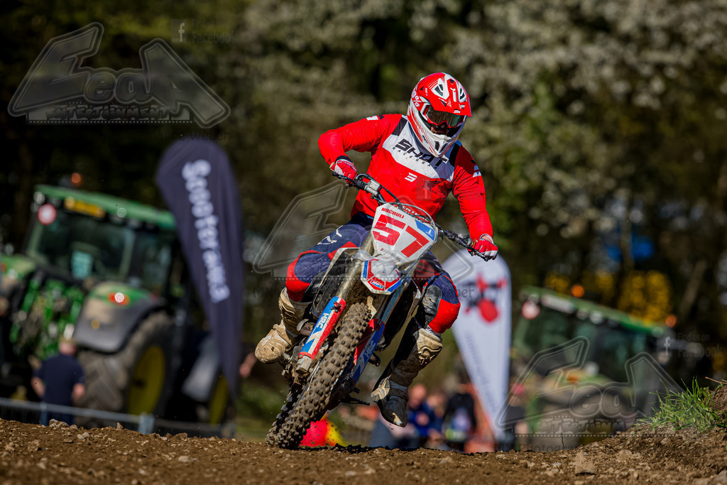 B23T8762 | EeaA-Entertainment fotografiert für den SAM - Schweizerischer Auto- und Motorradfahrer-Verband und das Motor Journal in der Sparte Motocross, MX Photographie, Schweiz, SAM, MXRS, Swiss MX Network, Motocross Fotografie, MX Fotografie, Fotograf, Photographi