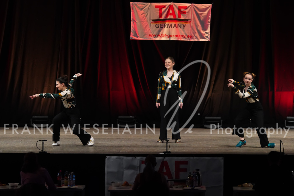 FW702279 | FRANK WIESEHAHN MEDIA - Realisiert mit Pictrs.com