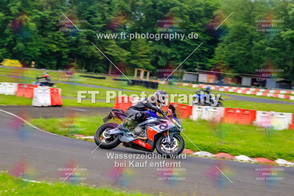 VBK-6278 | Hier findet Ihr Bilder von Touristenfahrten auf der Nürburgring Nordschleife oder von anderen Veranstaltungen die ich besucht habe. Viel Spass beim Durch Schauen 