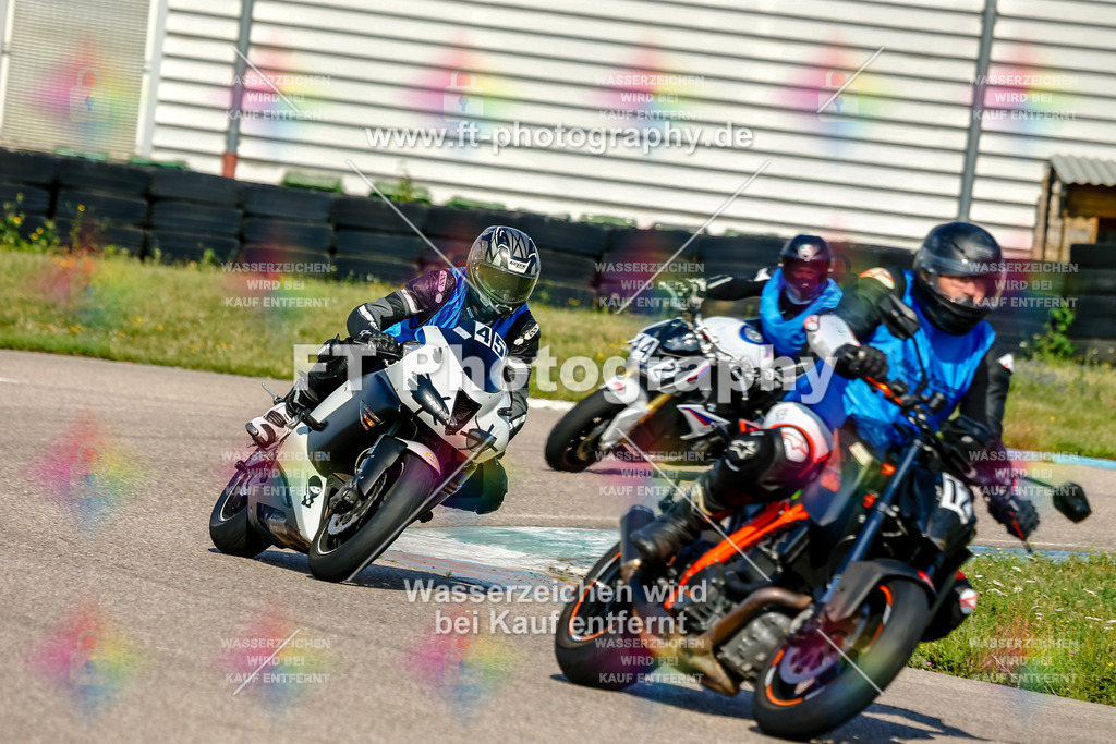 Chambley Juli-0343 | Hier findet Ihr Bilder von Touristenfahrten auf der Nürburgring Nordschleife oder von anderen Veranstaltungen die ich besucht habe. Viel Spass beim Durch Schauen 