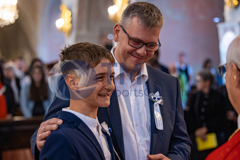 RR5M5223 | Firmung Klagenfurt-Dom 19.05.2024 8 Uhr