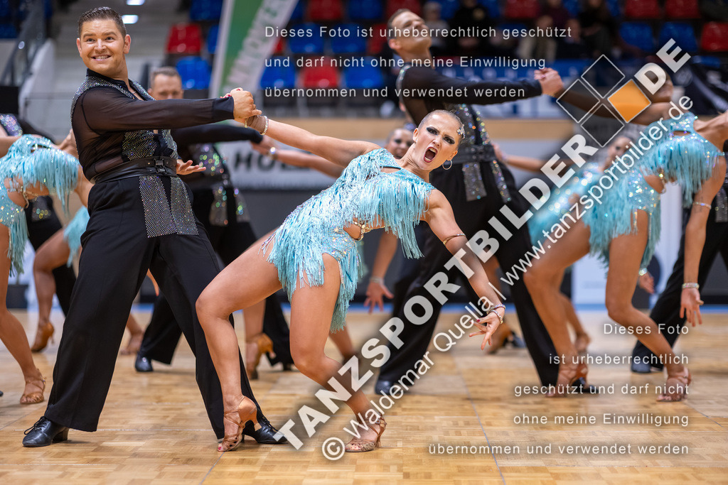 20260328-01088 | Hier finden Sie Tanz Bilder vom Latein und Standard Formationen tanzen. Sportbilder vom Tanzsport. Schöne Fotos und von Weltmeisterschaft, Europameisterschaft, Bundesliga, Regionalliga, Oberliga und Landesliga sowie von GOC Stuttgart, DanceComp, WM Bremen
