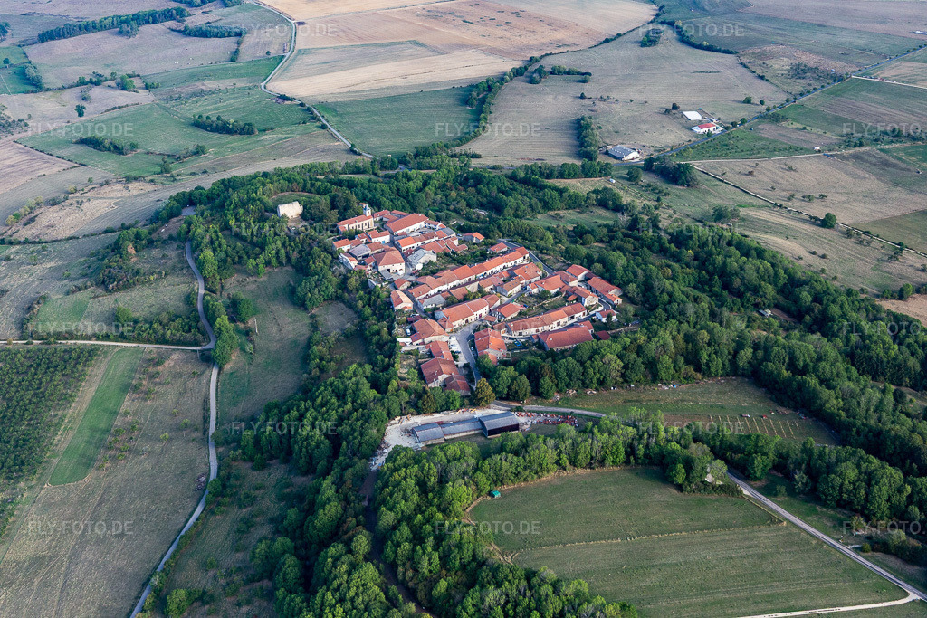 Luftbild: Ortsansicht in Vaudémont im Bundesland Meurthe-et-Moselle in Frankreich. Foto: IMG_118488.jpg vom 16.09.2019 durch Werner Riehm/FLY-FOTO.de
