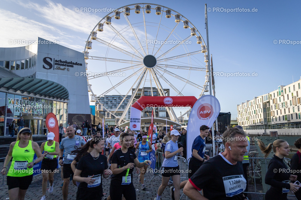 44. Kölner Brückenlauf; Koeln, 14.09.25 | Impressionen vom 44. Kölner Brückenlauf am 14.09.25 am Schokoladenmuseum in Koeln. Foto: BEAUTIFUL SPORTS/Leah Kohring