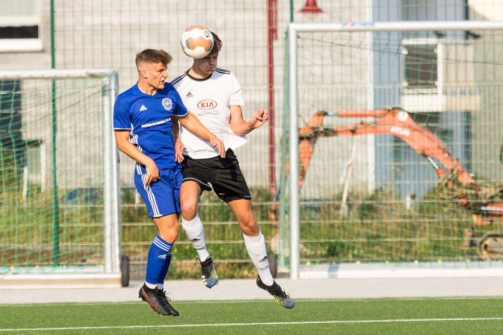 SG Morshausen - TSV Emmelshausen II | Sportfotografie Hermann-Josef Stoffel - Realisiert mit Pictrs.com