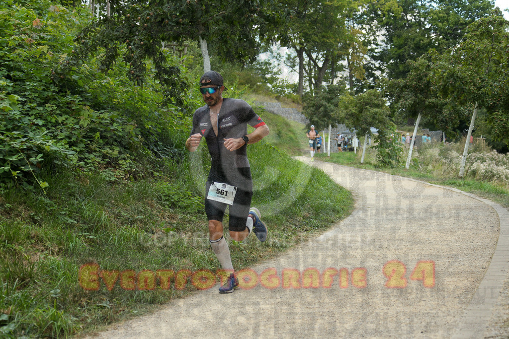 250824_1405_EX1_4914 | Sportfotografie im Rhein-Sieg Kreis, Köln, Bonn, NRW, Rheinland Pfalz, Hessen, etc. Unser Tätigkeitsfeld umfasst den Laufsport vom Volkslauf über den Marathon, Duathlon, Triathon bis zum Ultralauf wie Kölnpfad Ultra oder Schindertrail.