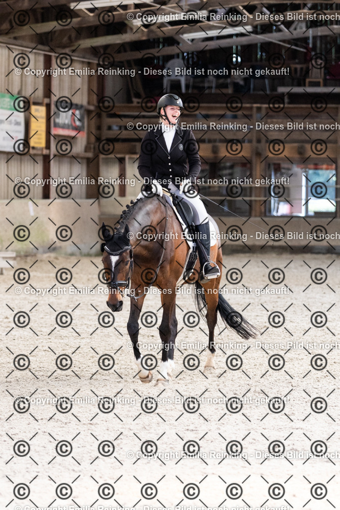 CL5A6117 | Emilia Reinking Fotografie - Realisiert mit Pictrs.com