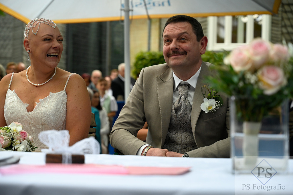 _DSC4574 | Hochzeitsfotograf aus Leidenschaft in Büren und Umgebung - Professionelle Hochzeitsreportagen mit emotionalen Fotos - Realisiert mit Pictrs.com