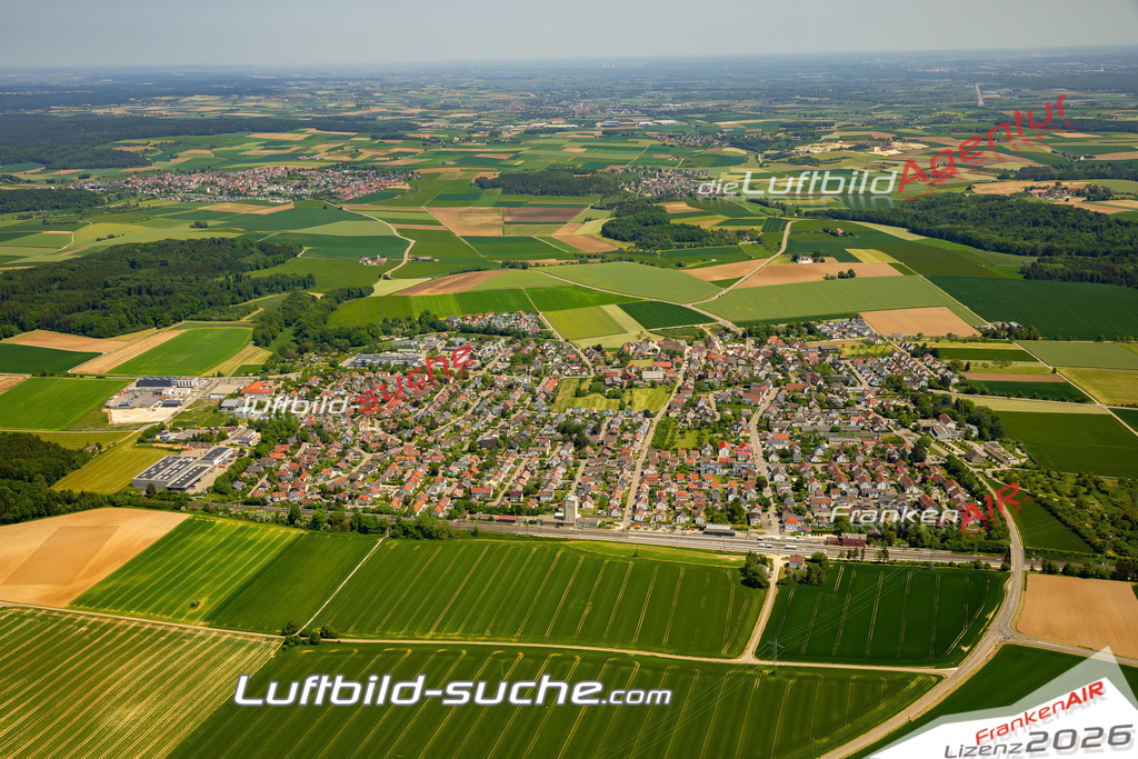 Das Luftbild zeigt  Beimerstetten - Die Luftaufnahme wurde 2023 vom UL-Flugzeug aus erstellt ( keine Drohne ) - Hochauflösende Luftaufnahme - Für grossformatige Ausdrucke geeignet. Die Geschenkidee !Mit Lizenz und Bildrechte bestellbar