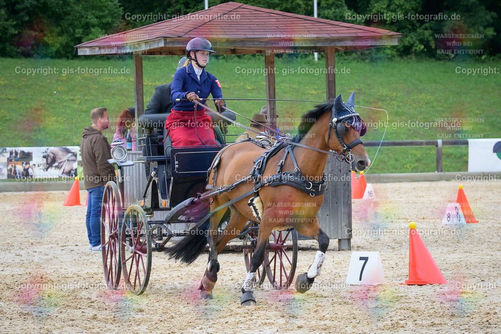 063_Voskort_Lea_KegelF-M_1Sp_250727_06 | gis-fotografie