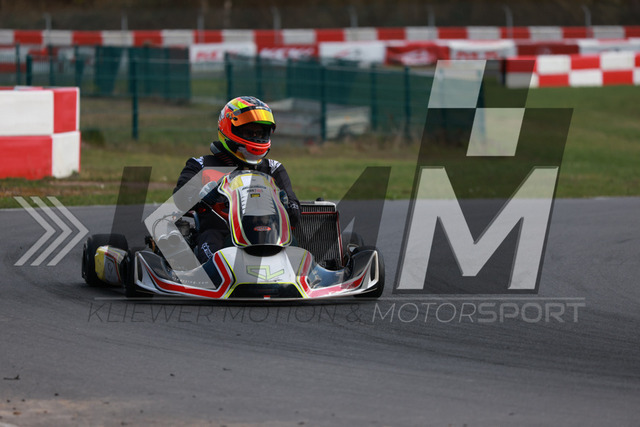 0DKP1748 | Kliewer Motion & Motorsport - Realisiert mit Pictrs.com