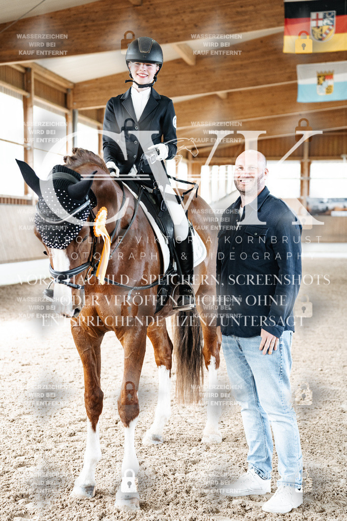 CK703319 | Turnierfotografie Pferdefotografie Trier Rheinland-Pfalz Pferdesport Reitsport Tierfotografie Sportfotografie Pferdevideo Pferdevideografie Equestrianvideography equestrianphotography  - Realisiert mit Pictrs.com