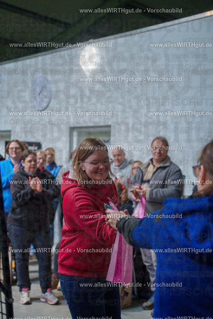 7R506670 | Professionelle Tierfotografie in Mönchengladbach von Daniel Wirth (allesWIRTHgut). Liebevolle & natürliche Bilder von Hunden & Katzen für unvergessliche Erinnerungen.