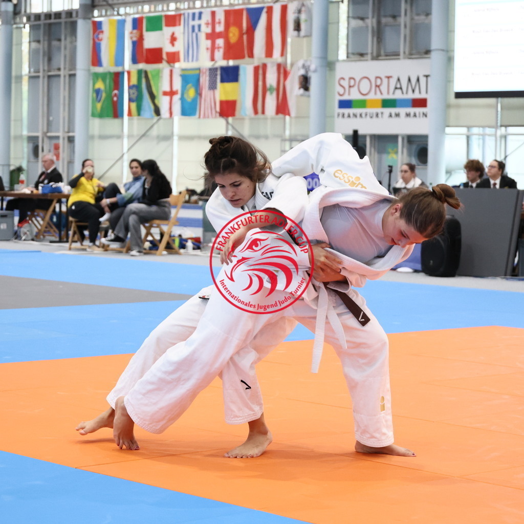 IMG_7812 | Fotos vom Adler Cup - Pictures from Adler Cup

Hier findet Ihr alle Eindrücke und großen Momente der Adler Cup Wochenenden. Here you will find all impressions and great moments of the Adler Cup weekends. - Realisiert mit Pictrs.com