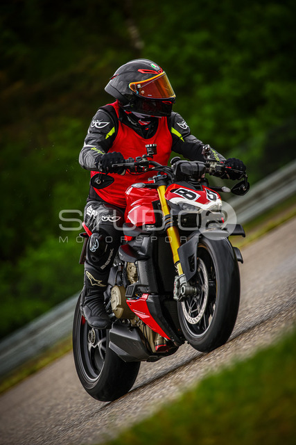 0085-250503_DCB-020_85 | Deine Full-Service-Agentur für ✔️Videoproduktionen und ✔️Motorsportfotografie Jetzt Angebot anfragen!