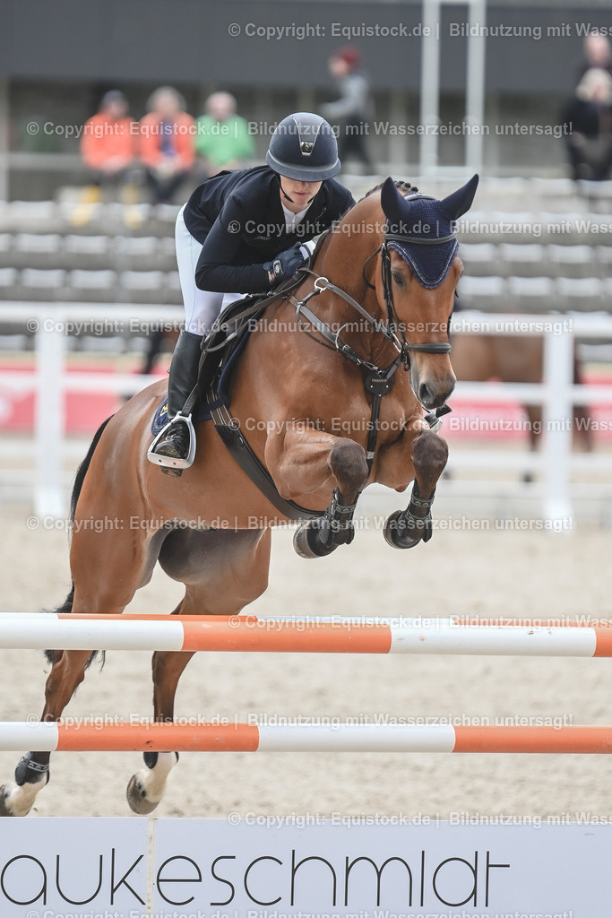 20230514_CCI4_Springen_0327 | equistock
