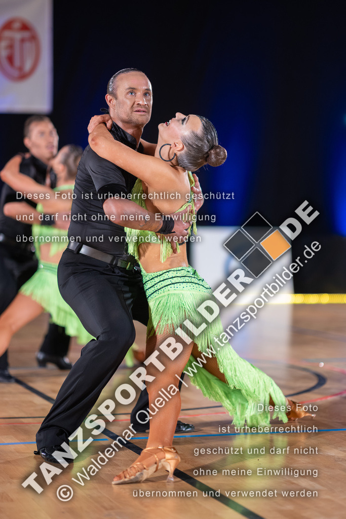 20260321-11855 | Hier finden Sie Tanz Bilder vom Latein und Standard Formationen tanzen. Sportbilder vom Tanzsport. Schöne Fotos und von Weltmeisterschaft, Europameisterschaft, Bundesliga, Regionalliga, Oberliga und Landesliga sowie von GOC Stuttgart, DanceComp, WM Bremen