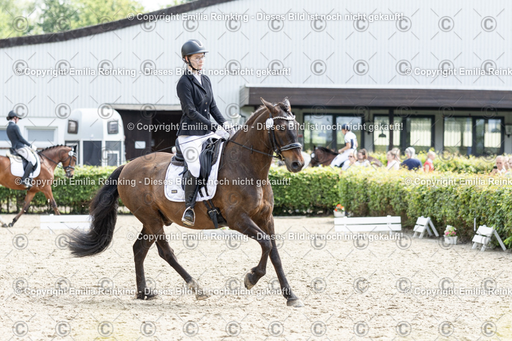 CL5A8247 | Emilia Reinking Fotografie - Realisiert mit Pictrs.com