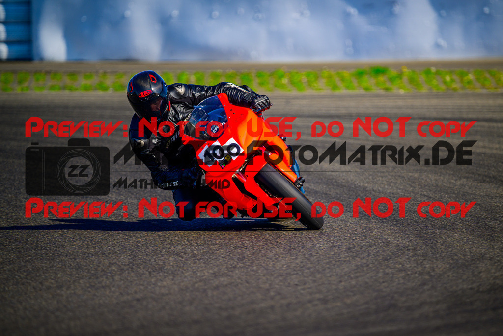 MaZZes_Fotomatrix_20250701_6007705_5584 | GELB