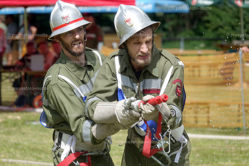 07-news-2022-Juli09-FF-Nassleistungsbewerb-Hoefen-Sony-DSD02732 | Info aus dem Bezirk Reutte/Ausserfern Tirol sowie eine umfangreiche Bilddatenbank über die gesamte Region: Lechtal, Talkessel Reutte, Tannheimertal, Zwischentoren. Lech, Plansee, Zugspitze, Grenztunnel, B179, Fernpassstraße, Verkehr, Lawinen, Tradition, - Realisiert mit Pictrs.com