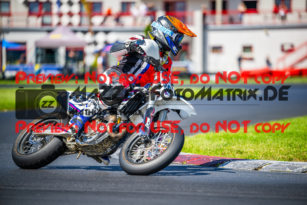 MaZZes_FotoMatrix_240713_6021986_4919 | S4
