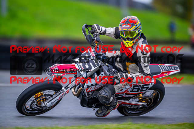 MaZZes_FotoMatrix_231001_1398 | UE40