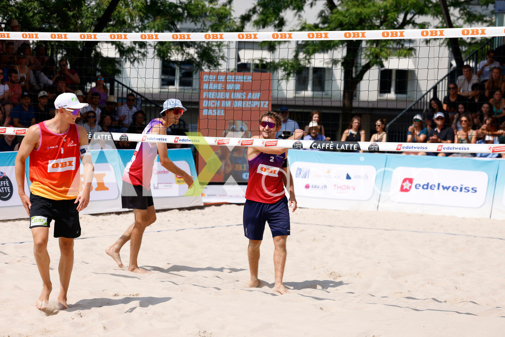 Obi BeachTour 2026 - Basel | BASEL, SWITZERLAND - JULY 19: SIMON HAGENBUCH (SUI) and YVES HAUSSENER (SUI) during the Obi BeachTour 2026 match between HAGENBUCH / HAUSSENER (SUI) and LEITNER / KINDL (AUT) at Barfüsserplatz on July 19, 2026 in Basel, Switzerland. - Realisiert mit Pictrs.com