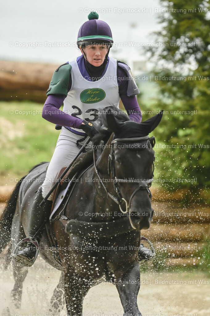20230513_CCI2_Section2_Gelände_0539 | equistock