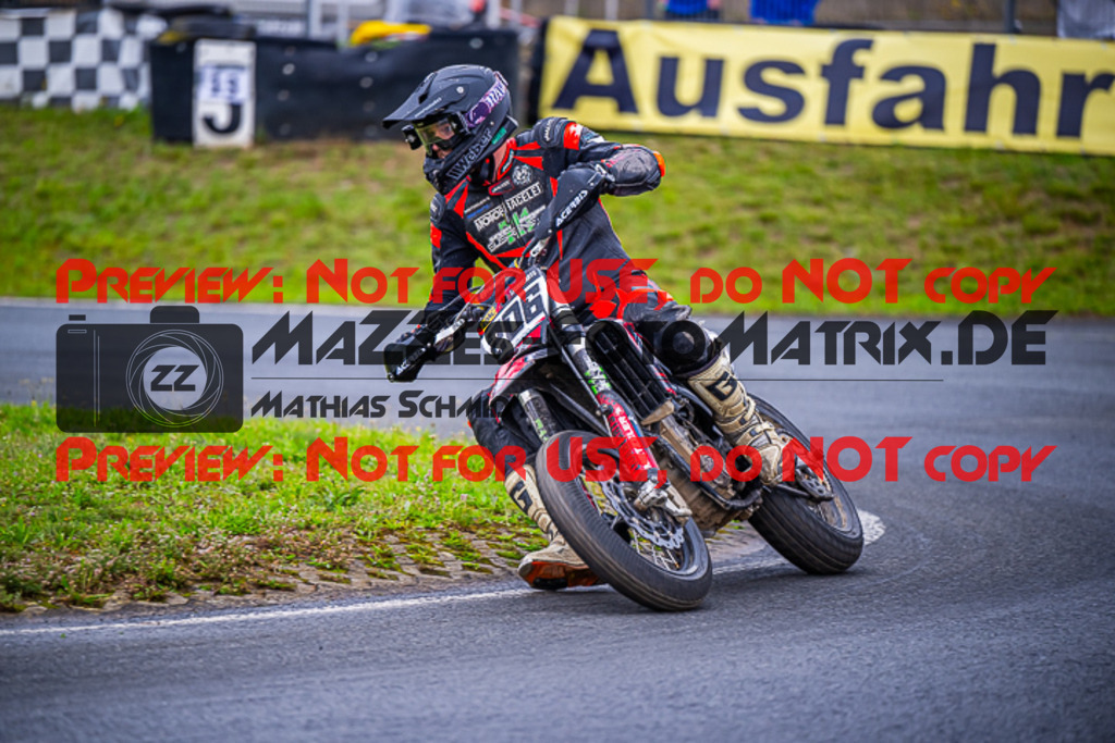 MaZZes_FotoMatrix_230812_1907 | S4