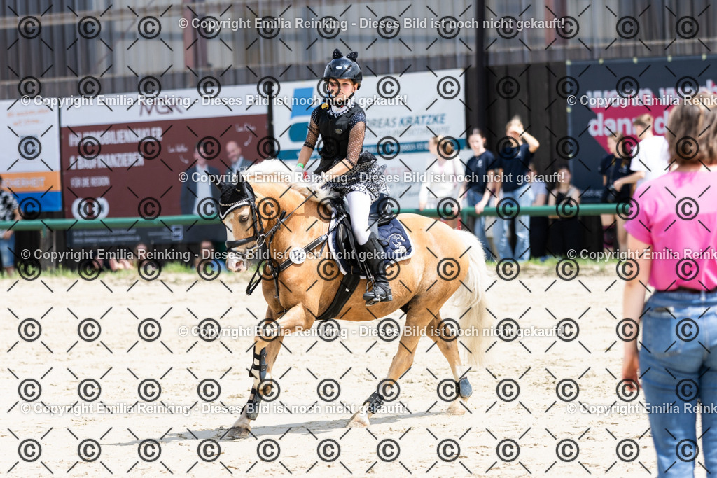 CL5A7480 | Emilia Reinking Fotografie - Realisiert mit Pictrs.com