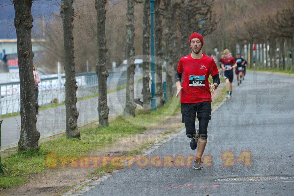 221231_1018_EX1_6572 | Sportfotografie im Rhein-Sieg Kreis, Köln, Bonn, NRW, Rheinland Pfalz, Hessen, etc. Unser Tätigkeitsfeld umfasst den Laufsport vom Volkslauf über den Marathon, Duathlon, Triathon bis zum Ultralauf wie Kölnpfad Ultra oder Schindertrail.