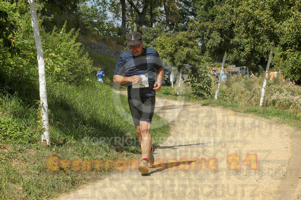 250824_1248_EX1_0592 | Sportfotografie im Rhein-Sieg Kreis, Köln, Bonn, NRW, Rheinland Pfalz, Hessen, etc. Unser Tätigkeitsfeld umfasst den Laufsport vom Volkslauf über den Marathon, Duathlon, Triathon bis zum Ultralauf wie Kölnpfad Ultra oder Schindertrail.