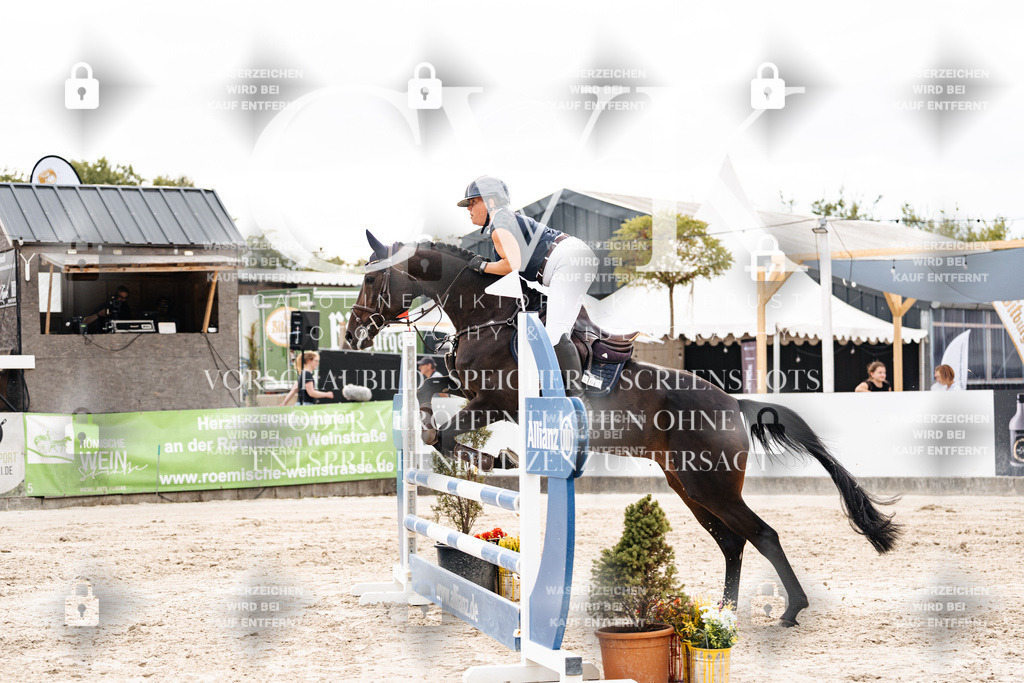 CK902717 | Turnierfotografie Pferdefotografie Trier Rheinland-Pfalz Pferdesport Reitsport Tierfotografie Sportfotografie Pferdevideo Pferdevideografie Equestrianvideography equestrianphotography  - Realisiert mit Pictrs.com