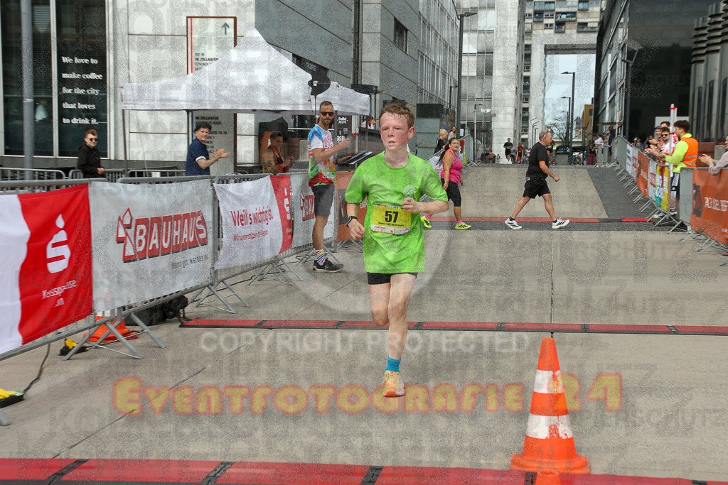 250920_1322_EX1_4158 | Sportfotografie im Rhein-Sieg Kreis, Köln, Bonn, NRW, Rheinland Pfalz, Hessen, etc. Unser Tätigkeitsfeld umfasst den Laufsport vom Volkslauf über den Marathon, Duathlon, Triathon bis zum Ultralauf wie Kölnpfad Ultra oder Schindertrail.