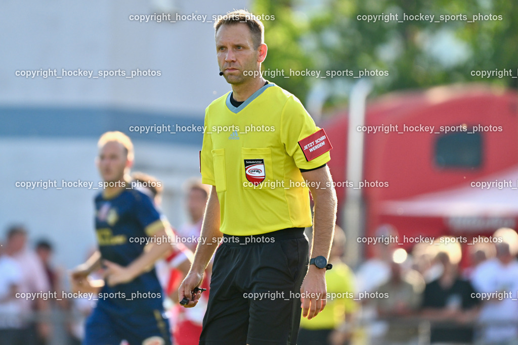 ATUS Velden vs. GAK | Florian Jäger Referee, ATUS Velden vs. GAK, ATUS Velden vs. GAK am 26.07.2024 in Villach (Stadion Lind), Austria, (Photo by Bernd Stefan)