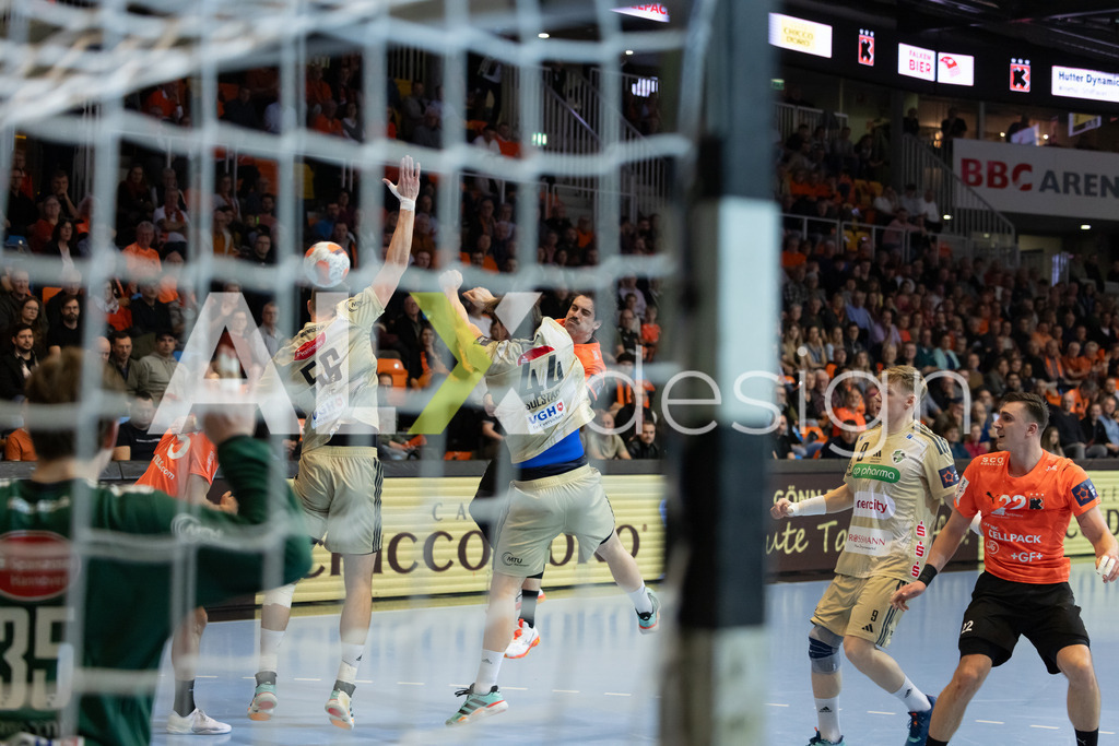 Handball I Herren I Saison 2025-2026 I EHF EUROPEAN LEAGUE 2025/26 | Men I Main Round I 2. Spieltag I Kadetten Schaffhausen - TSV Hannover-Burgdorf I 24.02.2026 | 13 Juan Castro Alvarez (ES) (Kadetten Schaffhausen) – Rückraum mitte - Realisiert mit Pictrs.com