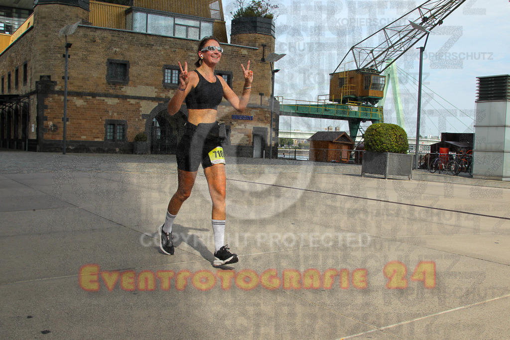 250920_1336_EV4_6256 | Sportfotografie im Rhein-Sieg Kreis, Köln, Bonn, NRW, Rheinland Pfalz, Hessen, etc. Unser Tätigkeitsfeld umfasst den Laufsport vom Volkslauf über den Marathon, Duathlon, Triathon bis zum Ultralauf wie Kölnpfad Ultra oder Schindertrail.