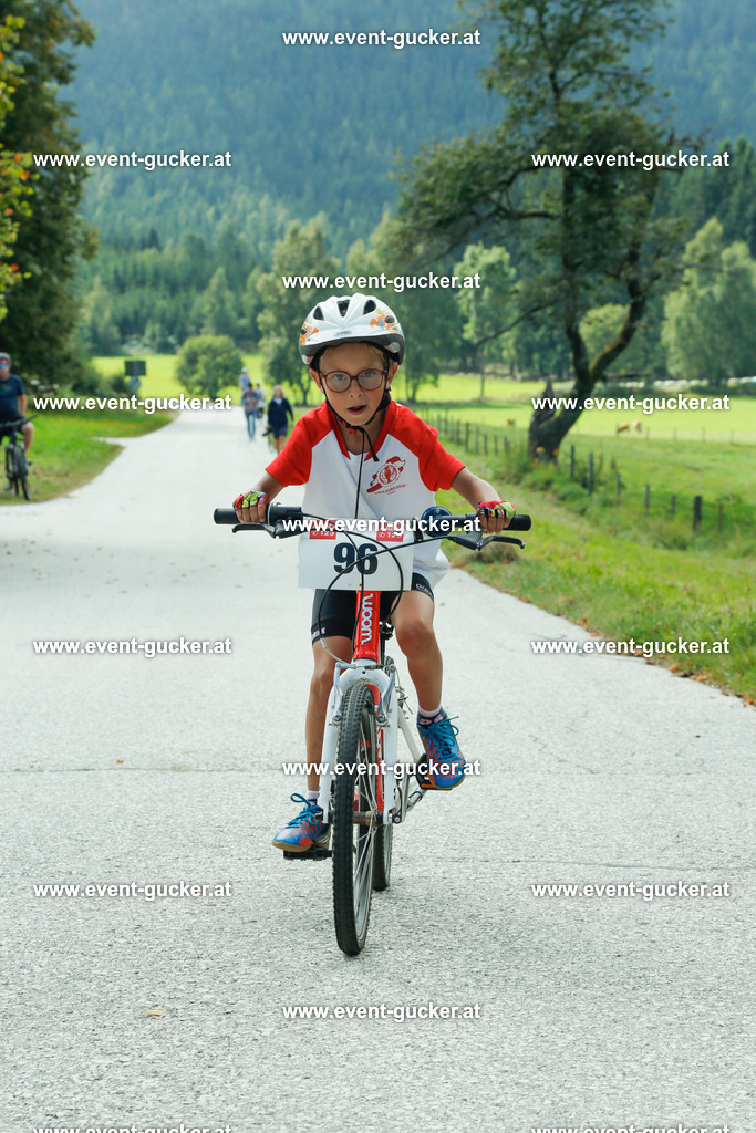 _J2A5120 | Sportfoto event-gucker Herbert Scherer