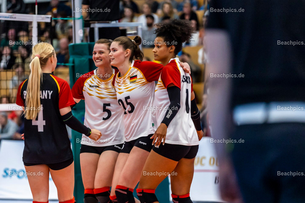 2023-00070974-Freundschaftsspiel-Deutschland-Ukraine | #ju# 20.05.2023; Berlin Foto: Gerold Rebsch - www.beachpics.de
