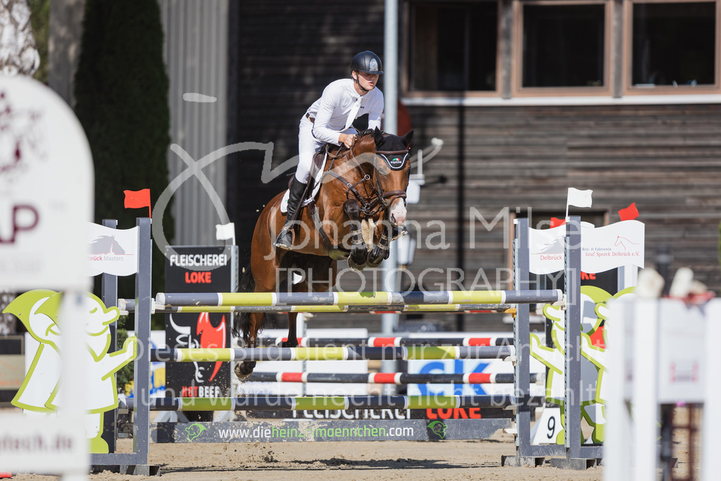 220824_Delbrueck_Stil-M1-225 | Deine schönsten Turniermomente als professionelle Fotos! Entdecke hochwertige Pferdesport-Fotografie im Online-Shop. Jetzt Fotos finden & bestellen!